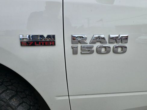 Used 2016 RAM 1500 Lone Star image 9