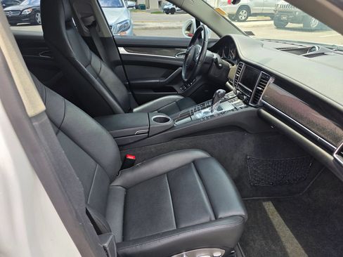 Used 2013 Porsche Panamera S RWD image 30
