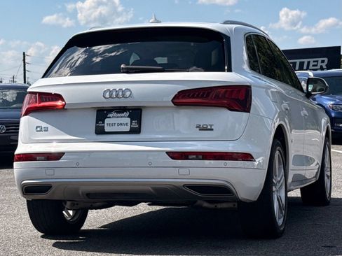 Used 2018 Audi Q5 2.0T Premium Plus w/ Premium Plus Package AWD/4WD image 5