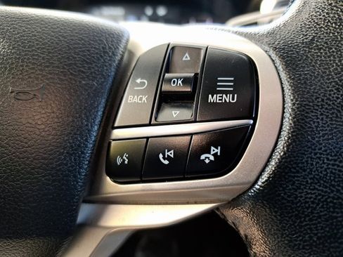 Certified 2021 Ford Explorer Limited w/ Equipment Group 301A image 17