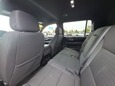 Used 2023 Chevrolet Suburban LS AWD/4WD image 12