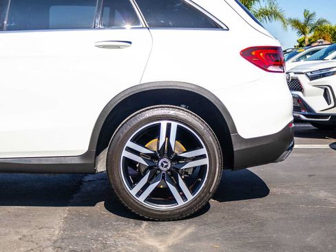 Used 2020 Mercedes-Benz GLC 300 image 8