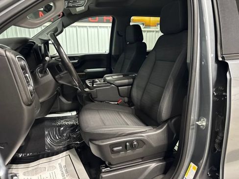 Used 2022 Chevrolet Silverado 1500 LT AWD/4WD image 17