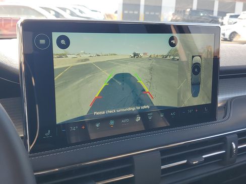 New 2026 Lincoln Corsair Premiere image 21