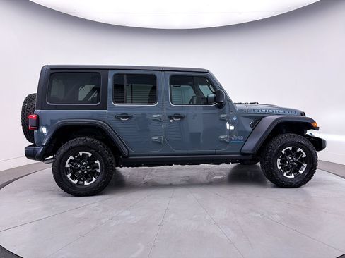 Used 2024 Jeep Wrangler Unlimited Rubicon 4xe AWD/4WD image 52