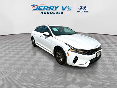 Used 2023 Kia K5 LXS image 2