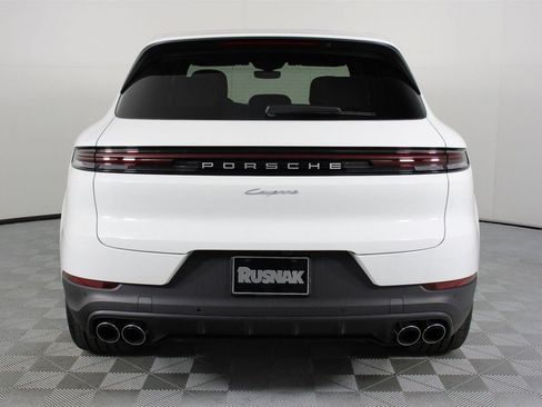 New 2026 Porsche Cayenne image 6