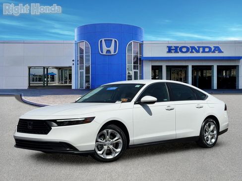 Certified 2023 Honda Accord LX image 2