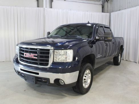 Used 2009 GMC Sierra 2500 SLT w/ Entertainment Package AWD/4WD image 33
