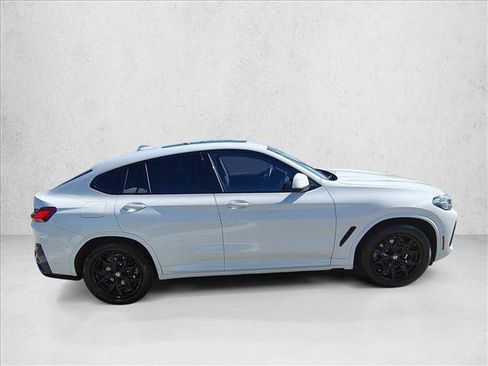 Certified 2023 BMW X4 xDrive30i w/ M Sport Package AWD/4WD image 4