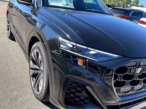 New 2026 Audi Q8 Premium Plus image 11