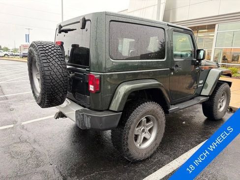 Used 2011 Jeep Wrangler Sahara w/ Connectivity Group AWD/4WD image 6