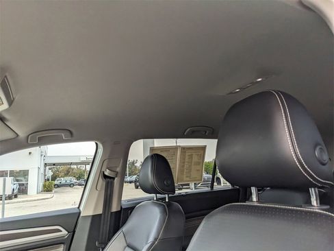 Certified 2022 Volkswagen Atlas SE image 22