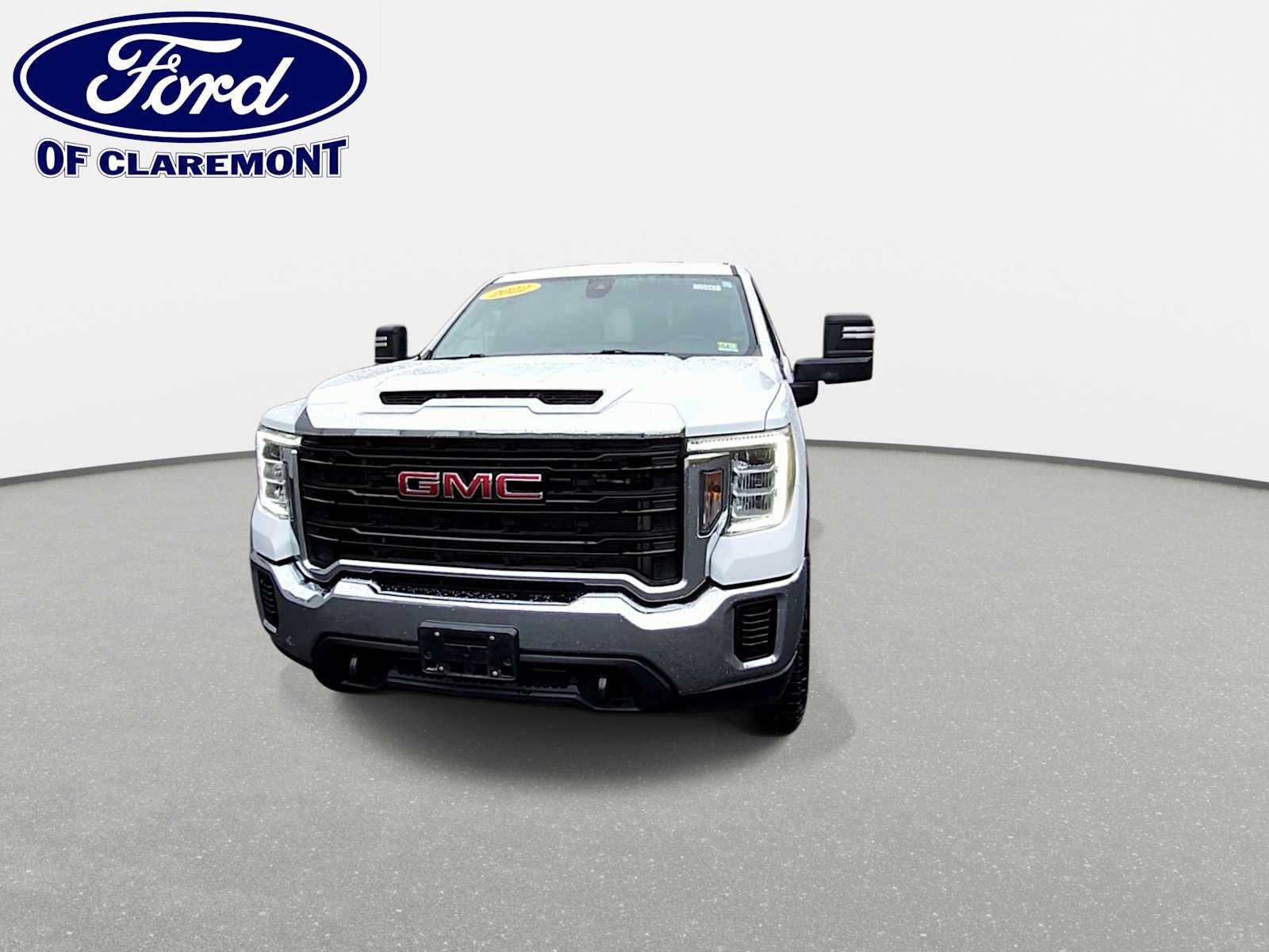 Used 2022 GMC Sierra 2500 Pro w/ Convenience Package AWD/4WD image 3
