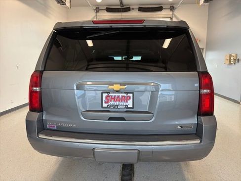 Used 2018 Chevrolet Suburban Premier AWD/4WD image 9