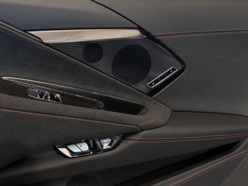 Used 2023 Chevrolet Corvette Stingray Premium Cpe w/ Z51 Performance Package image 13