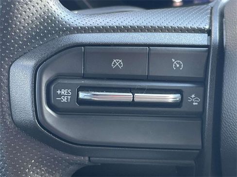 Used 2023 Chevrolet Colorado Trail Boss w/ Technology Package image 24