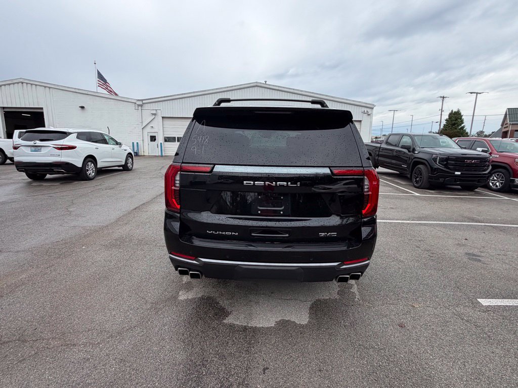 Used 2026 GMC Yukon Denali Ultimate AWD/4WD image 5