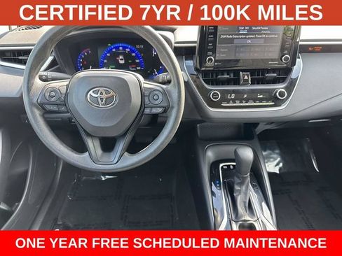 Used 2022 Toyota Corolla LE FWD image 18