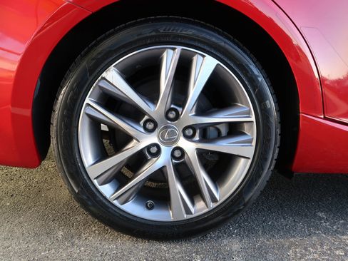 Used 2019 Lexus IS 300 image 47