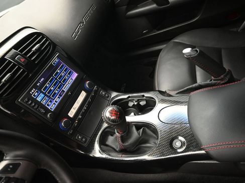 Used 2007 Chevrolet Corvette Z06 w/ Preferred Equipment Group RWD image 13