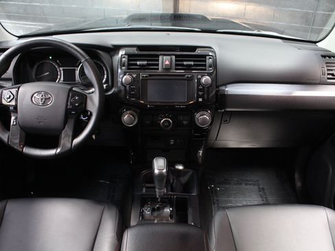 Used 2018 Toyota 4Runner TRD Pro AWD/4WD image 29