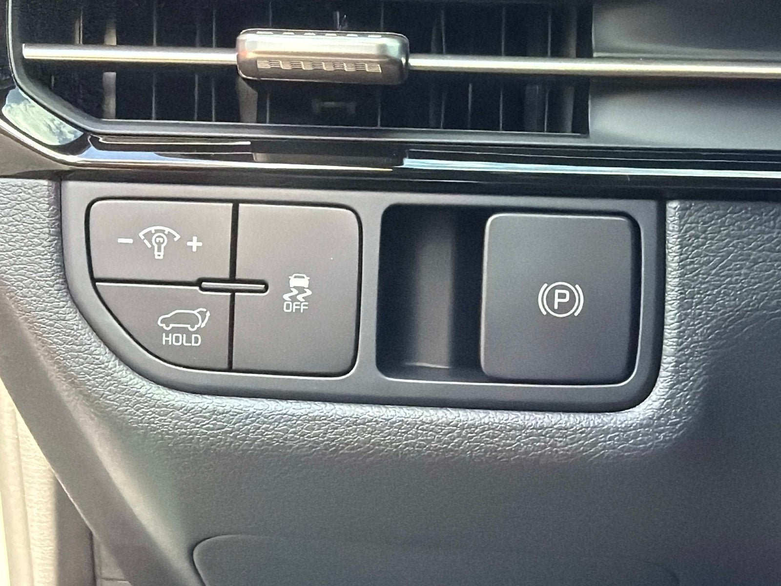New 2026 Kia Sportage SX FWD image 30