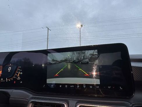 Used 2024 Ford Mustang Premium image 20