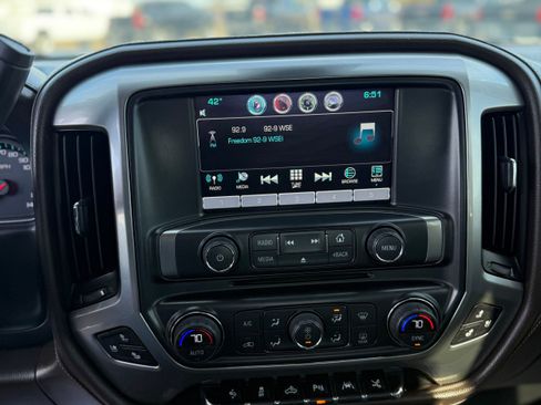 Used 2016 Chevrolet Silverado 1500 LTZ w/ LTZ Plus Package image 16