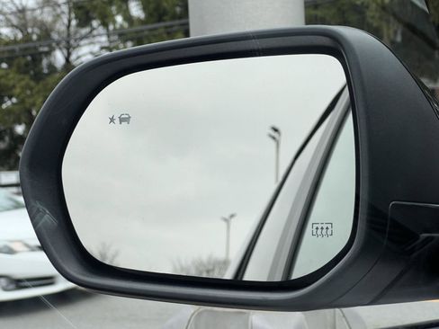 Used 2026 GMC Terrain Elevation image 29