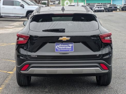 New 2026 Chevrolet Trax LT image 5