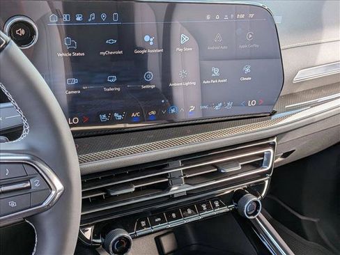 New 2026 Chevrolet Traverse High Country w/ LPO, Floor Liner Package image 11