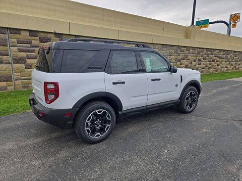 New 2026 Ford Bronco Sport Outer Banks AWD/4WD image 8
