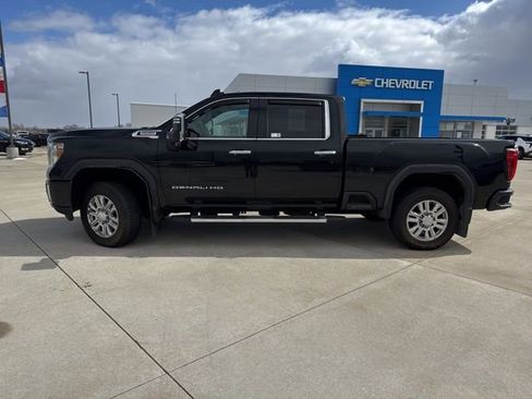 Used 2020 GMC Sierra 2500 Denali w/ Denali Ultimate Package image 2