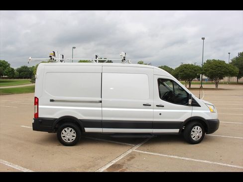 Used 2017 Ford Transit 250 148 Medium Roof w/ Exterior Upgrade Package image 5