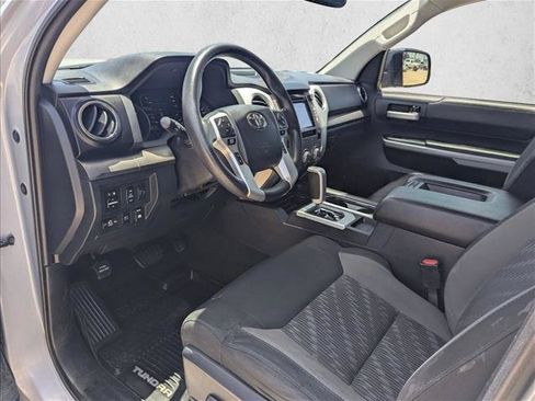 Used 2018 Toyota Tundra SR5 w/ SR5 Upgrade Package RWD image 9