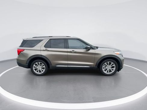 Used 2021 Ford Explorer Limited AWD/4WD image 8