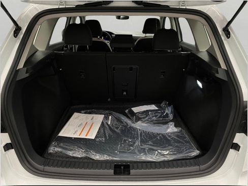 New 2026 Volkswagen Taos S image 5