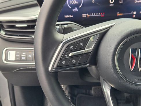 Certified 2025 Buick Enclave Preferred image 30