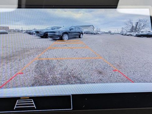 Used 2024 Chevrolet Malibu LT image 23