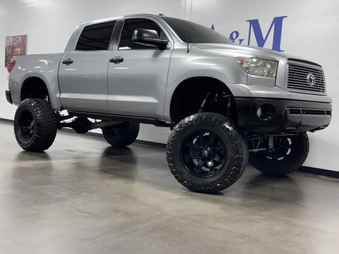 Used 2010 Toyota Tundra Limited image 2