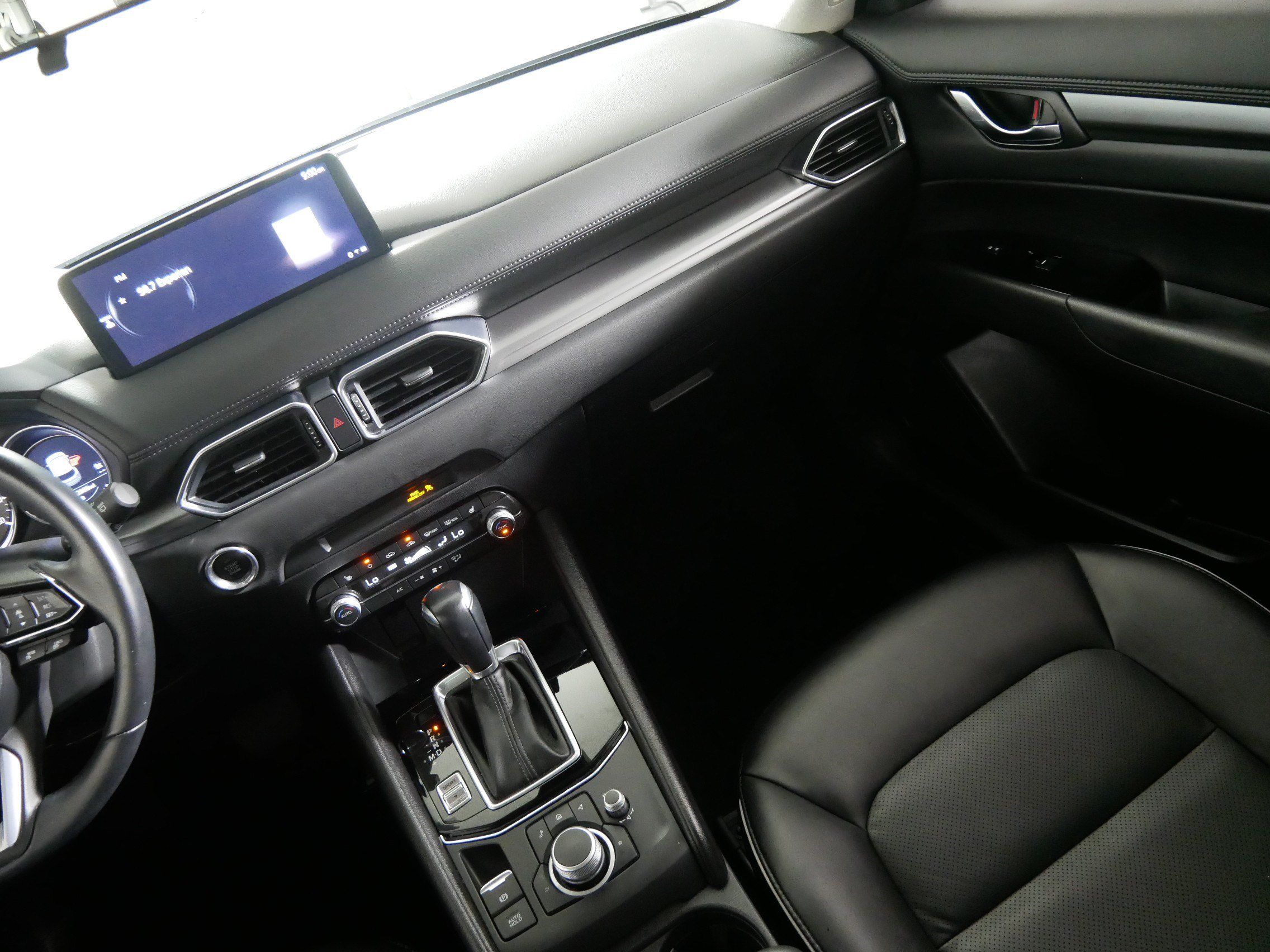 Used 2025 MAZDA CX-5 AWD 2.5 S w/ Select Package image 11