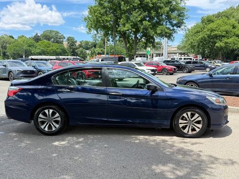 Used 2015 Honda Accord LX image 10