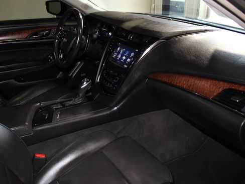 Used 2017 Cadillac CTS Luxury RWD image 26