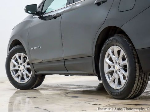 Used 2019 Chevrolet Equinox LT FWD image 11