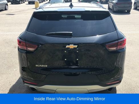 Used 2024 Chevrolet Blazer LT w/ Convenience Package FWD image 8
