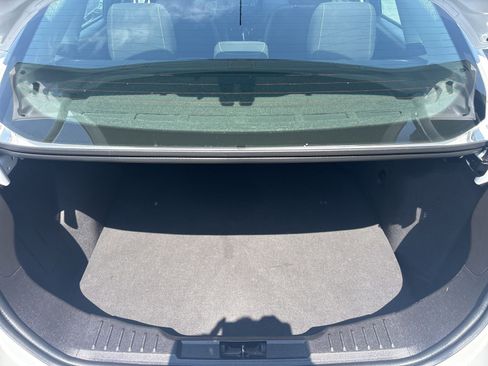 Used 2017 Ford Focus SE FWD image 15