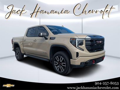 Used 2022 GMC Sierra 1500 AT4 w/ AT4 Premium Package