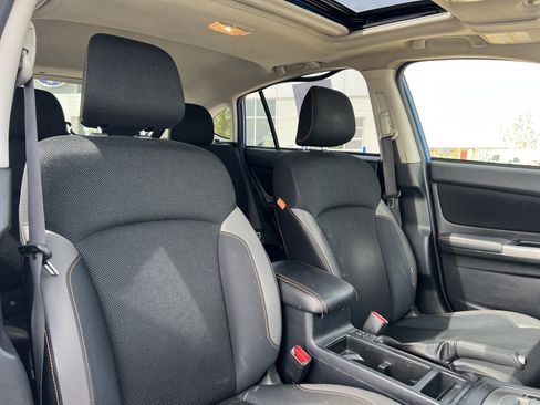 Used 2016 Subaru Crosstrek 2.0i Premium w/ Moonroof Package AWD/4WD image 16