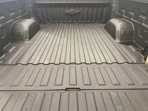 New 2026 Chevrolet Silverado 1500 High Country w/ Technology Package AWD/4WD image 13